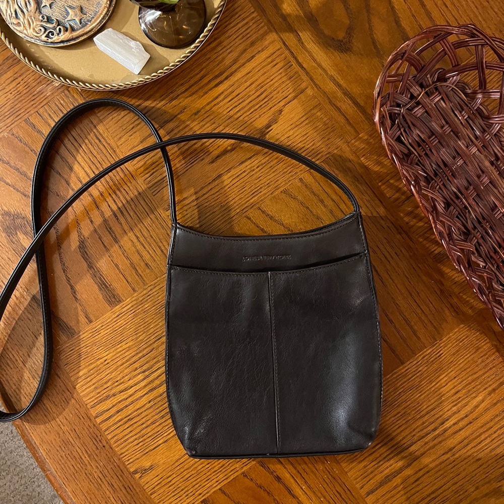 Jones Newyork Vintage Y2K Dark Brown Leather Crossbody Purse